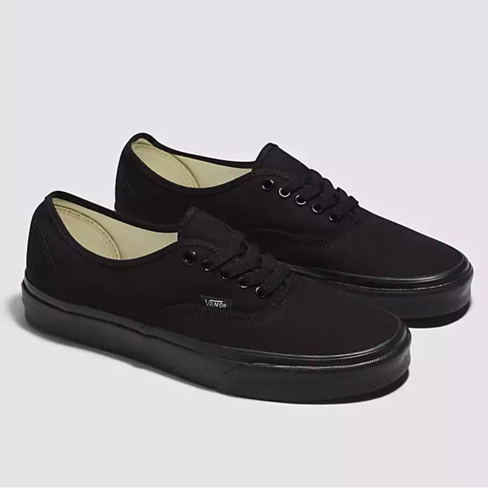 Vans Women’s Authentic Shoe Sneakers - size 7 - all Black